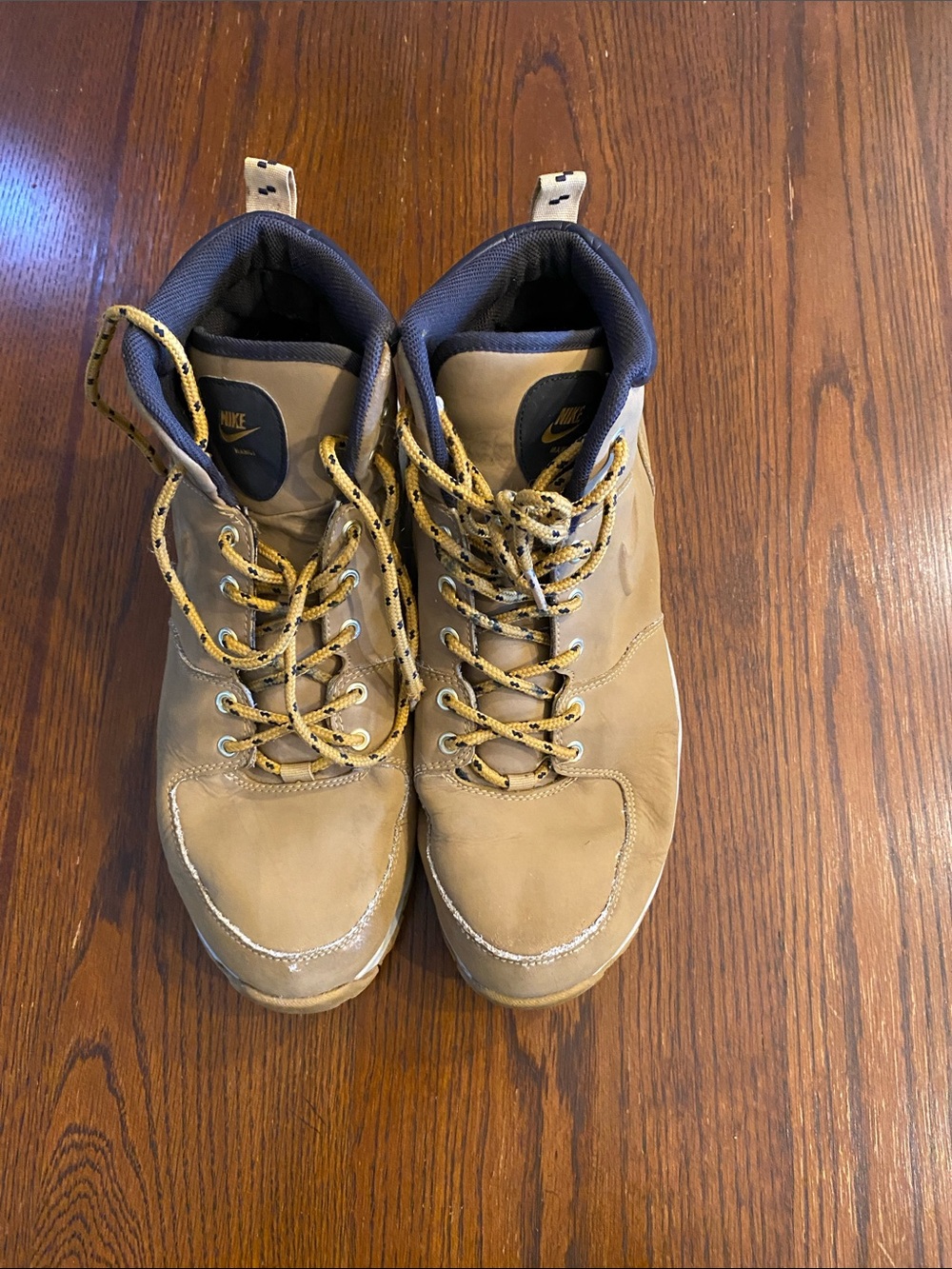 Nike Men’s Tan and Black Work-Style Boots